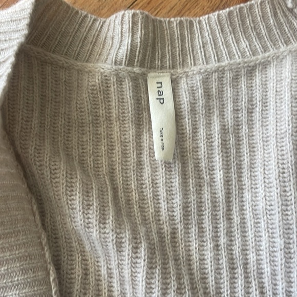 NAP cashmere cardigan - Picture 2 of 5